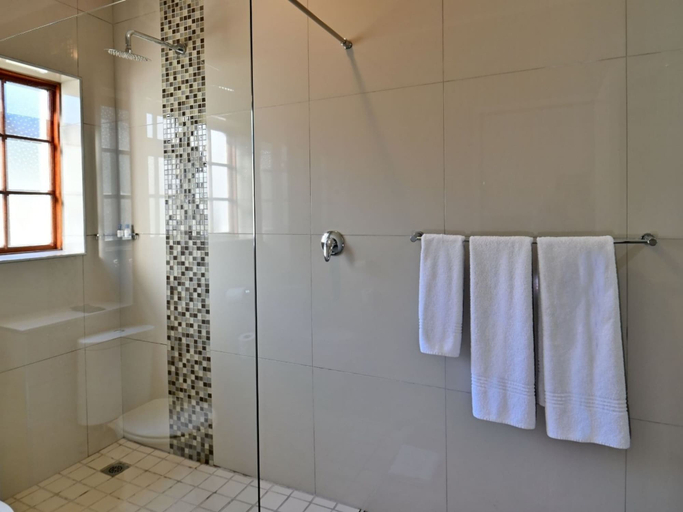 Bathroom 5, ANEW Resort Wilderness Garden Route, Eden