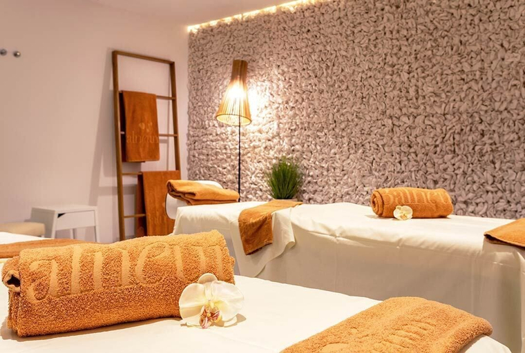 Sport & Beauty 5, Hotel White House, Harispattuwa