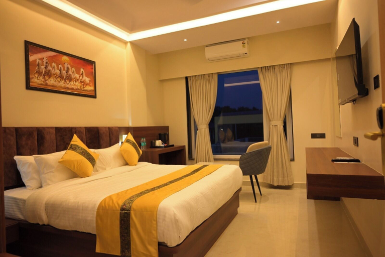 Room 2, Hotel Days Inn, Varanasi