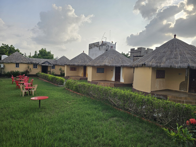 Exterior & Views 2, Stayguru The Kutch House, Kachchh