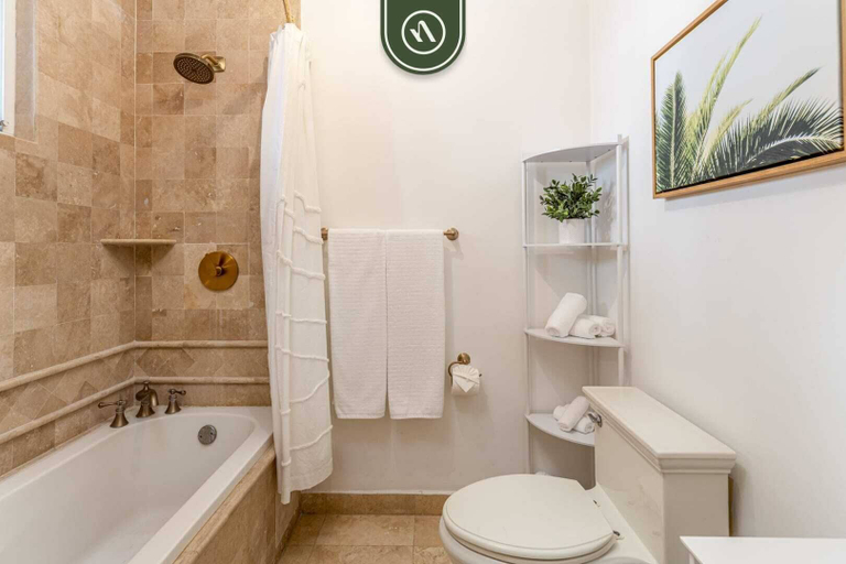 Bathroom 5, Oceanview Condo in Cabo With Beach - Pool, La Paz