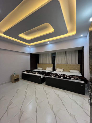 Room 4, Hotel S.K Atithi Bhawan, Sitapur