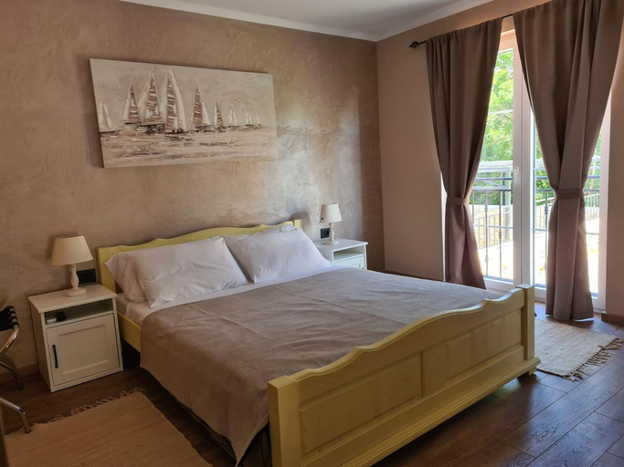 Bedroom 2, Lulu in Dobrinj With 4 Bedrooms and 4 Bathrooms, Dobrinj