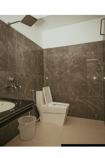Bathroom 4, Golden Vista Resort - 10 Minute From Mayapur Temple, Nadia