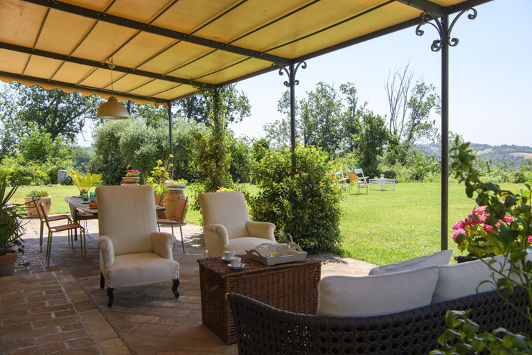 Room 5, Villa Emily 10 by Marche Holiday Villas, Pesaro E Urbino
