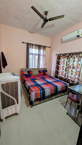 Room 5, Hare Krishna Hotel & Restaurant, Jaipur