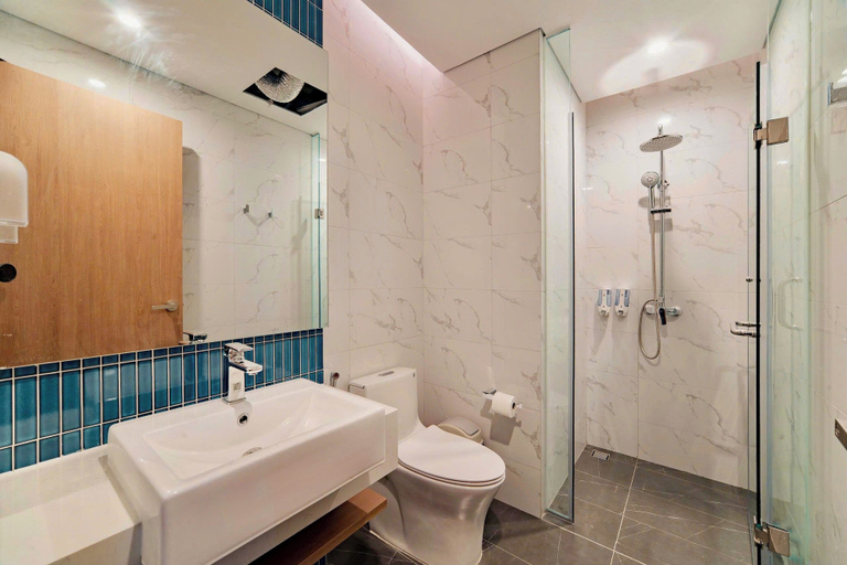 Bathroom 4, Halong Seaside Retreat, Hạ Long