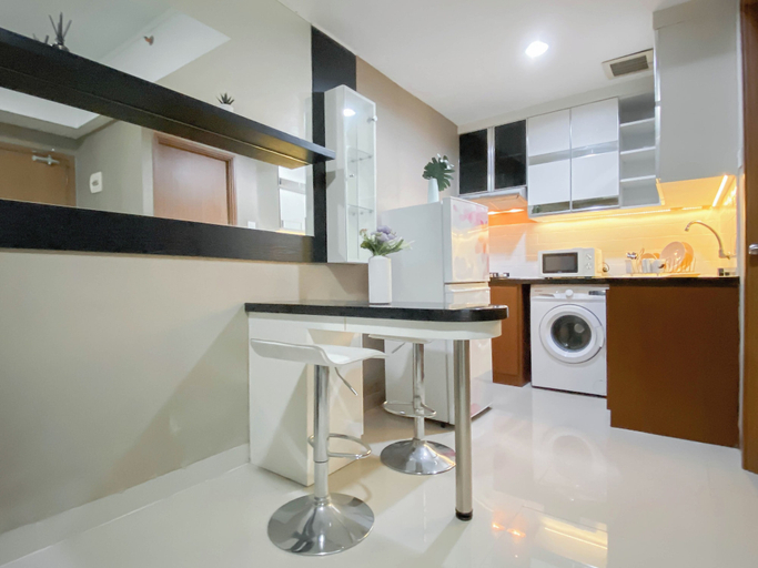 Interior 4, 1Br Apartment Near Citywalk At Oasis Cikarang, Cikarang