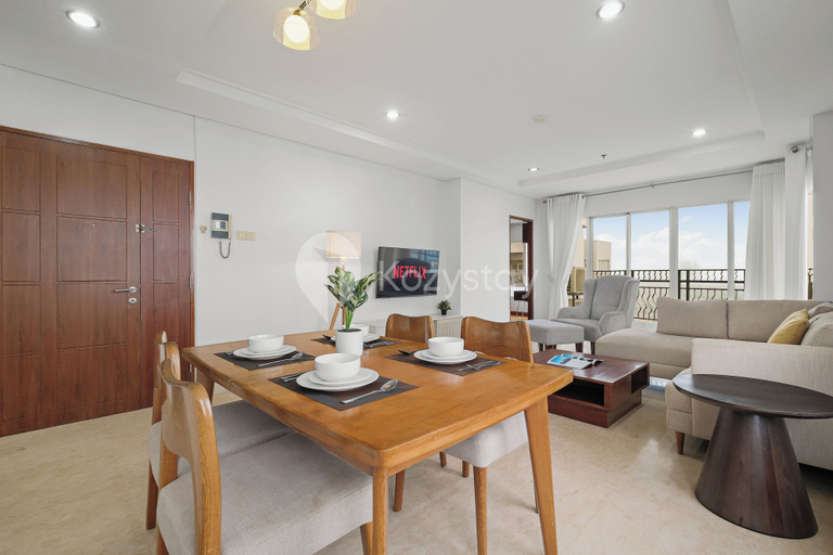 Dining room 2, Amoria by Kozystay - Senayan, Jakarta Selatan