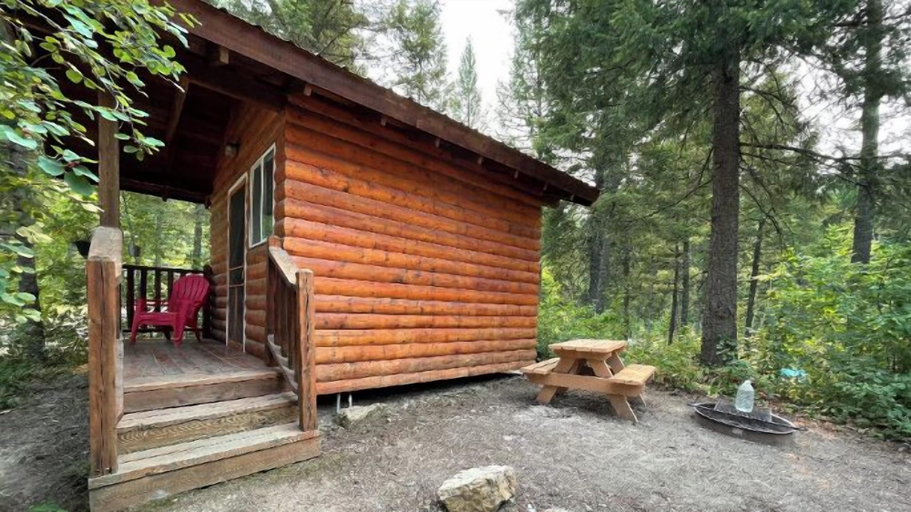 Exterior 2, Timber Wolf Campground Resort & Jeep Rentals, Flathead