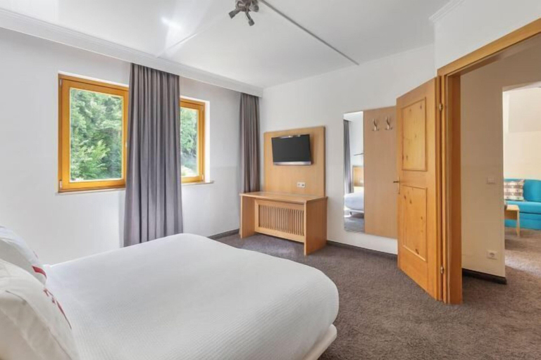 Bedroom 4, Alpine Club Resort, Liezen