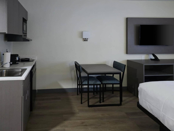 Bedroom 5, MainStay Suites Prince George - Fort Lee, Prince George