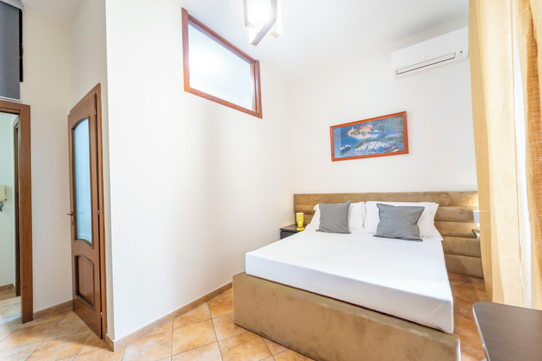 Room 5, Dimora Stella by Wonderful Italy, Napoli