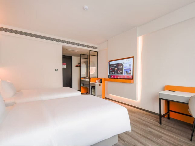 Room 4, YIBISI, Qingdao