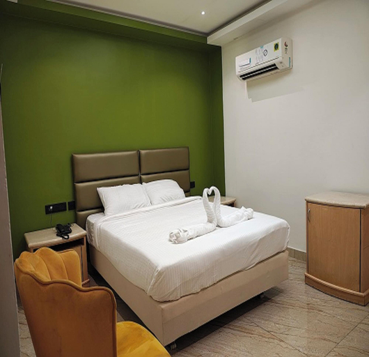 Room 5, The Cloud Hotel, Puducherry