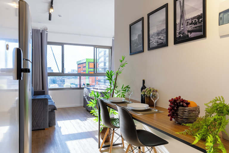 Dining room 3, Modern, fully equipped, and well-lit with AC and gym, São Paulo