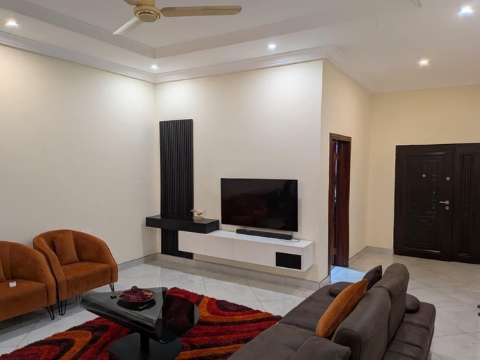 Living area 4, EROCK APARTMENT, Sunyani