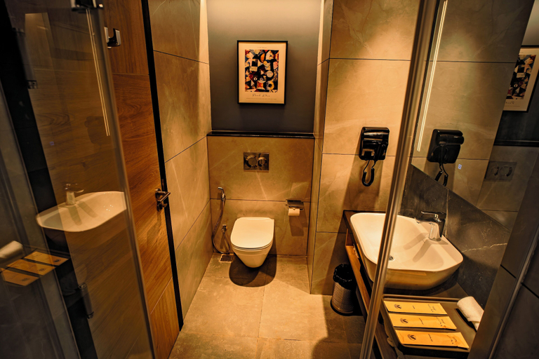 Bathroom, Welina Hotel, Cuttack