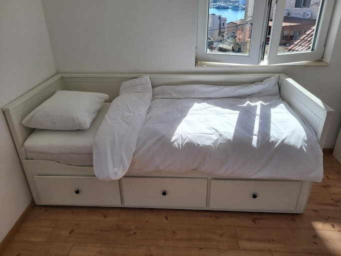 Bedroom 2, Golden B&B, Split