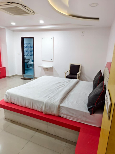 Room 2, Hotel Viking Inn New, Lucknow