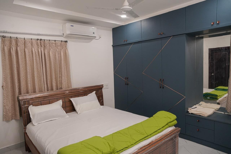 Room 5, Karthikeya Guest Inn, Hyderabad