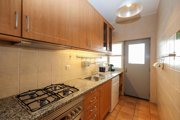Room 2, B94 - Casa dos Peixeiros in Lagos, Lagos