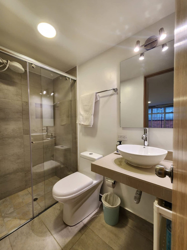Bathroom 4, Cozy Loft Chpinero in Bogot, Santafé de Bogotá