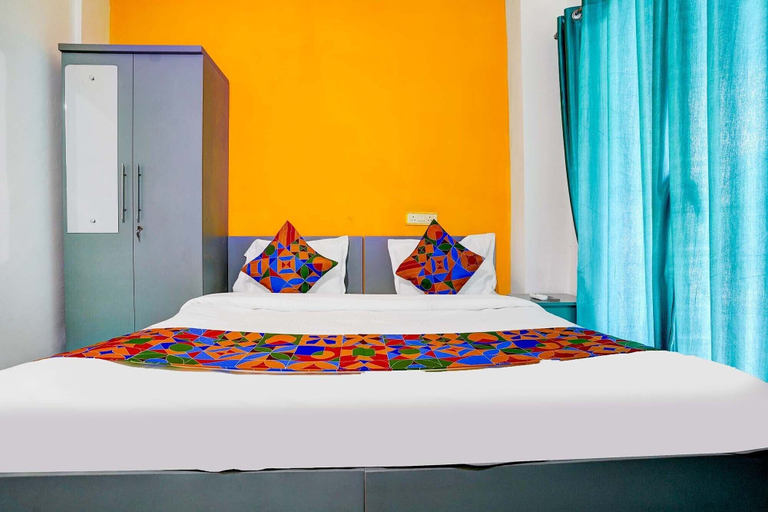 Room 4, FabHotel Lotus Prime Stay, Pune