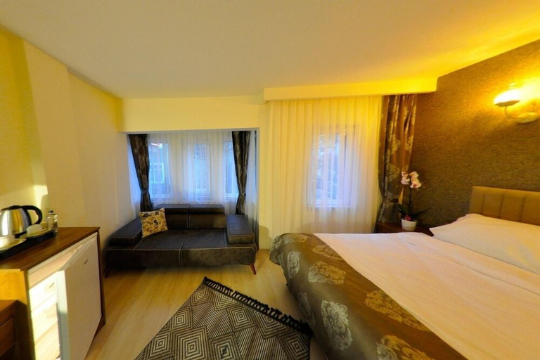 Room 3, Atlantik Butik Hotel, Merkez