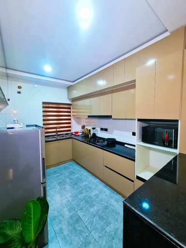 Private kitchen 2, Premium One Bedroom Apartment, Wamba