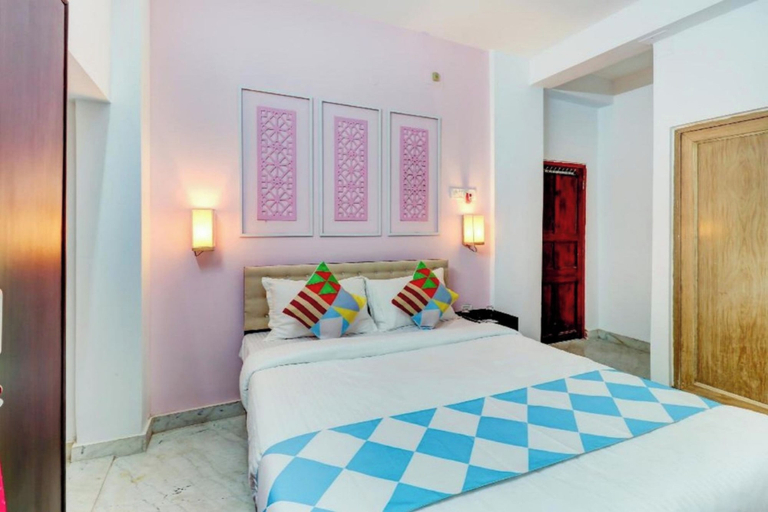 Room 4, Hotel Shree Tekchand Palace Ujjain, Ujjain