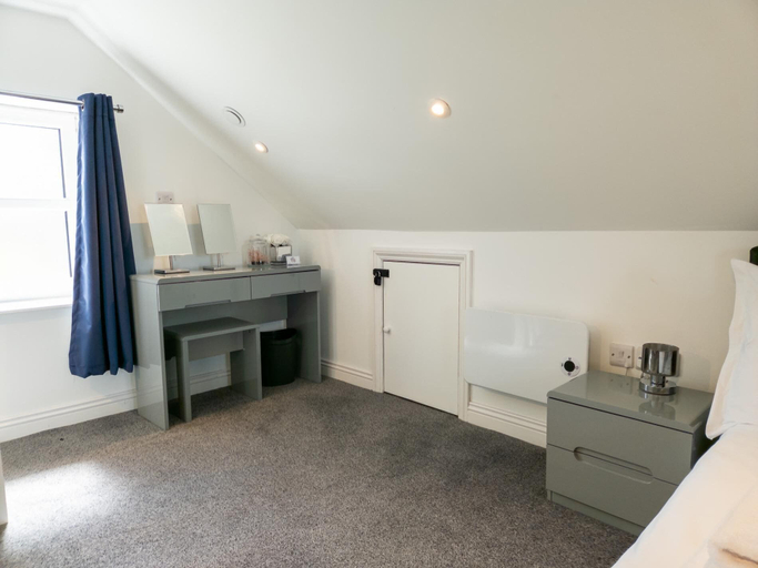 Room 5, Welcome Lodge - 1 Bedroom Cottage - Llanrhidian, Swansea