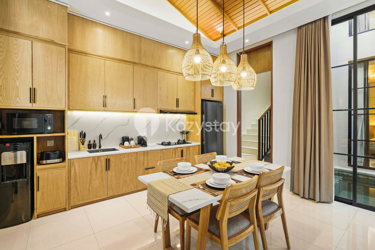 Dining room 3, Artland Villa by Kozystay - Canggu, Badung