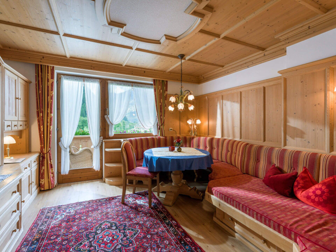 Living area 4, Ferienhof Oblasser, Schwaz