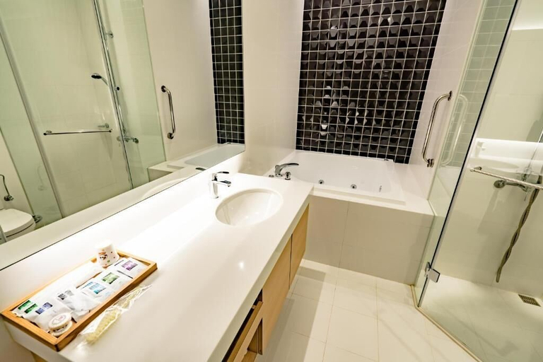Bathroom 4, Eusta Motel, Taichung