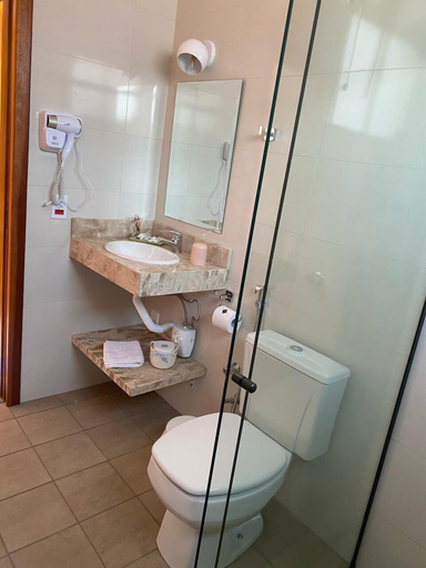 Bathroom 2, Pousada Serra dos Sicalis, Serra Negra