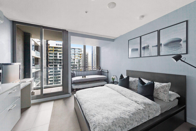Interior 5, A Stylish Studio Right Next to Southern Cross, Melbourne