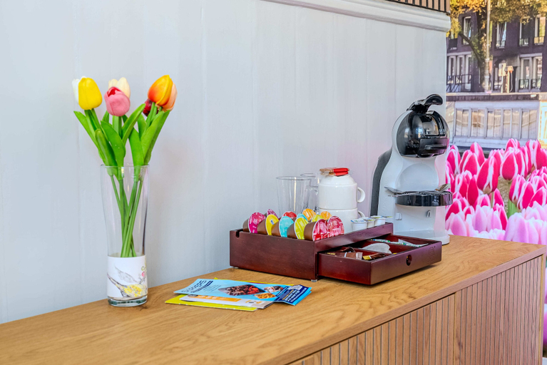 Food & Drinks, Sarah Hotel, Essex