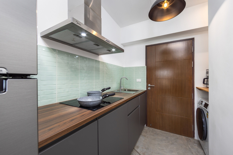 Private kitchen 5, 2 Bdr SEAVIEW condo on Bangrak beach, Ko Samui