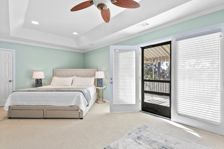Room 3, Renovated Pool Paradise Private Oasis, Chatham