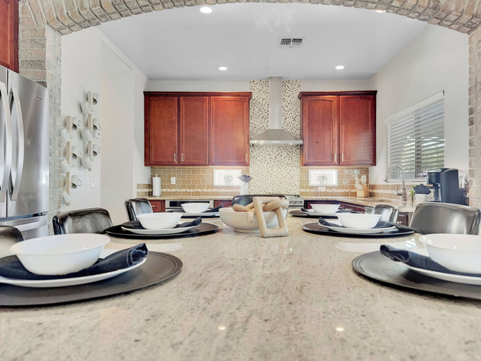 Private kitchen 3, Puesta Del Sol, Maricopa