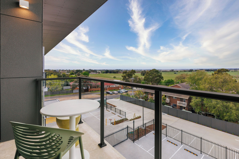 Others 5, Quest Bairnsdale, E. Gippsland - Bairnsdale