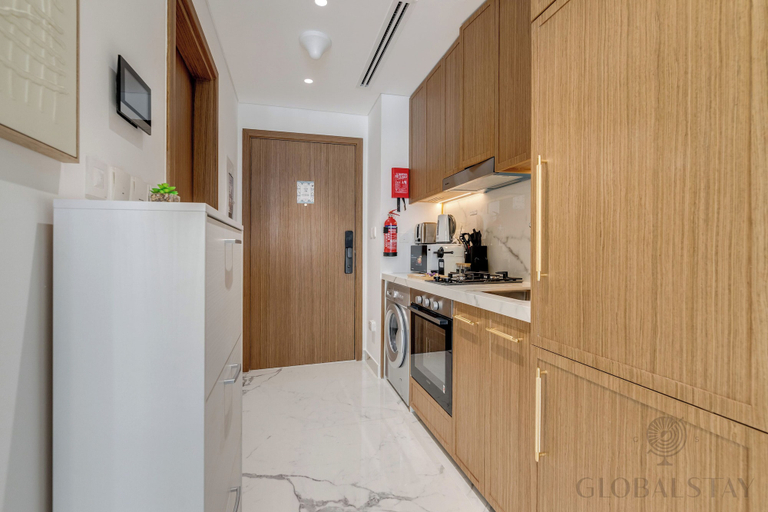 Private kitchen 5, GLOBALSTAY Azizi Riviera 67, Dubai