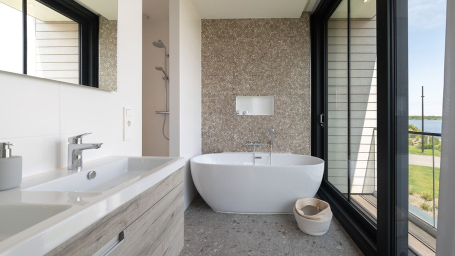Bathroom, Dormio Harbour Village, Middelburg