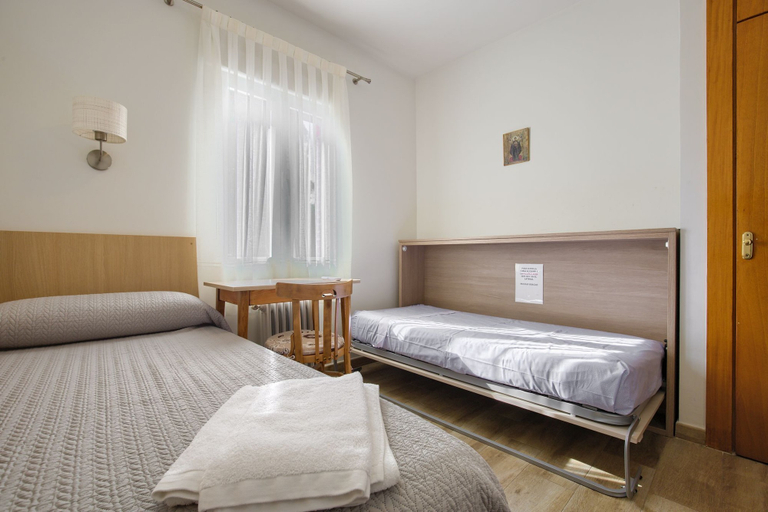 Room 5, Cristo rey Pozuelo, Madrid