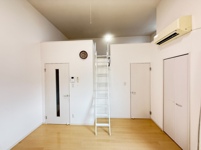 Room 2, grateful chikusino, Chikushino