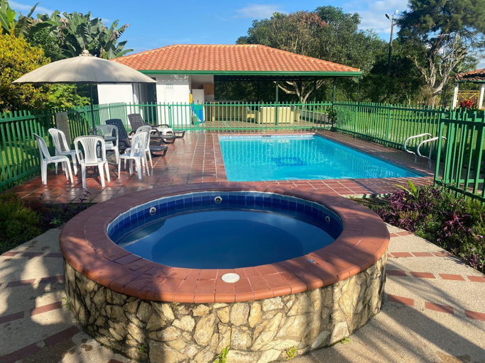 Pool 3, Finca Hotel Betulia, Armenia