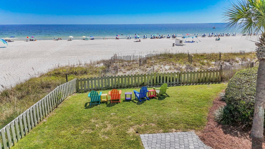 Others 4, Tradewinds 503, Baldwin