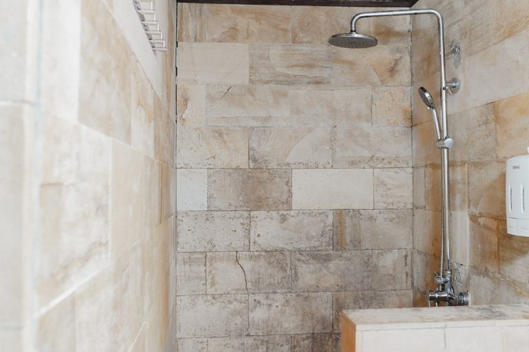 Bathroom 4, Bellewood Villa, Lombok