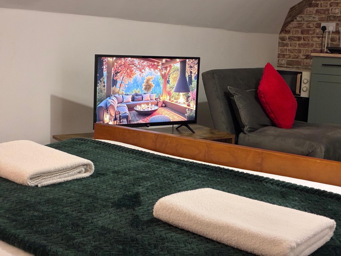 Room 5, Loft 2bed Appartment with EVCharger, Portsmouth